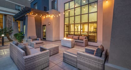Staybridge Suites Phoenix - Glendale Sports Dist by IHG