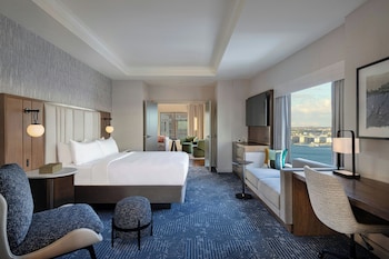 Presidential Suite, 1 Bedroom | Premium bedding, pillowtop beds, minibar, in-room safe at Renaissance® Boston Seaport District