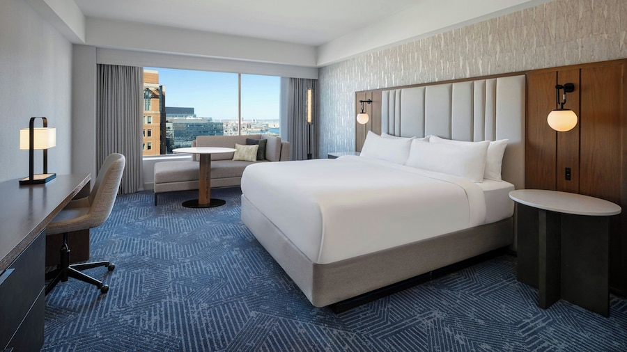 Renaissance® Boston Seaport District