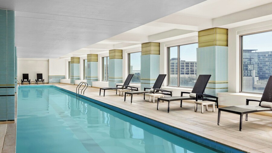 RenaissanceÂź Boston Seaport District