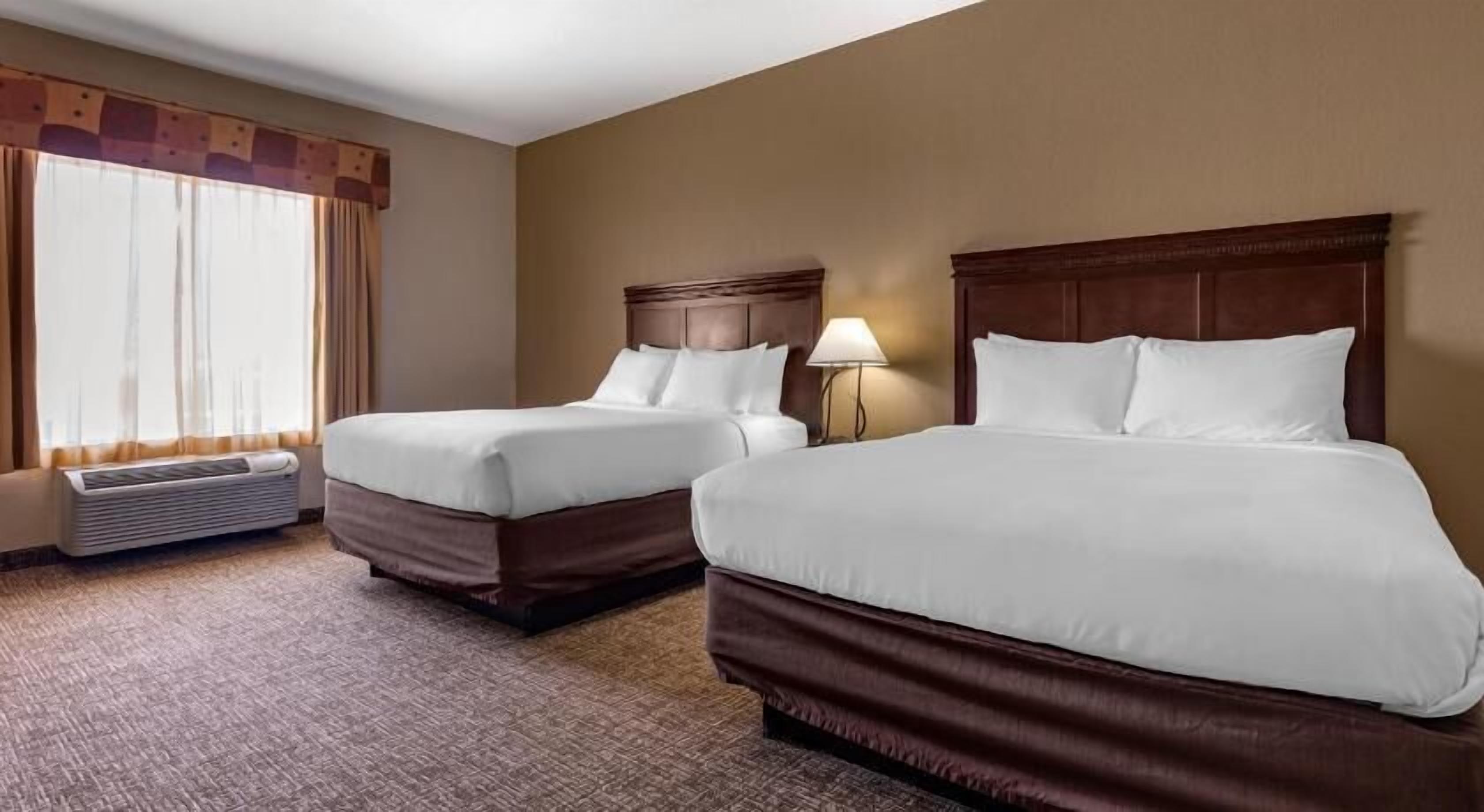 Premium bedding, pillowtop beds, in-room safe, desk
