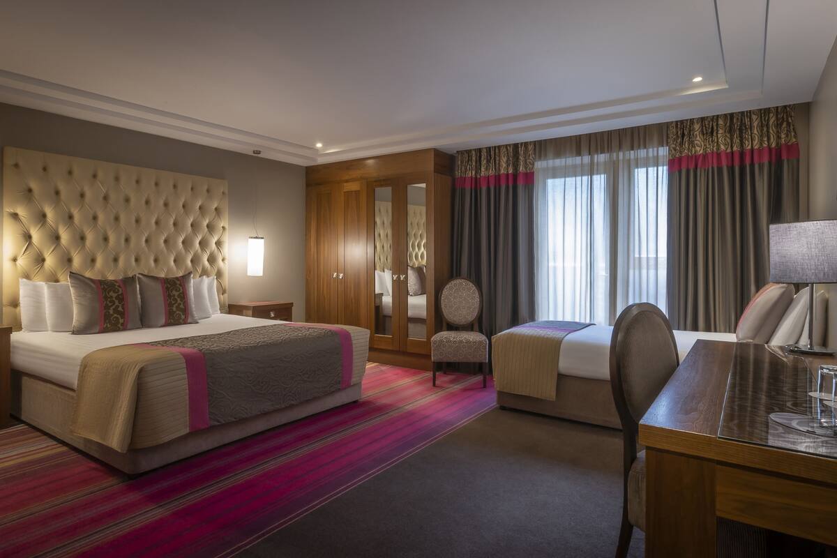 in-room safe, desk, iron/ironing board, free wifi