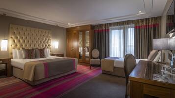 In-room safe, desk, iron/ironing board, free WiFi