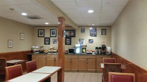 Desayuno continental incluido todos los días