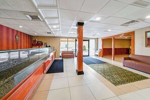 Lobby - Americas Best Value Inn Foxboro (Foxborough)