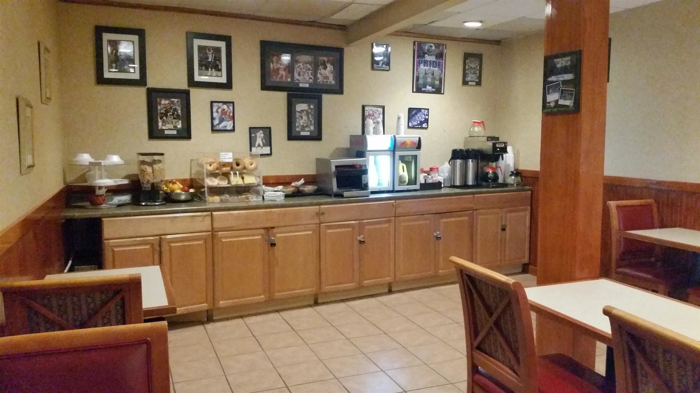 Foto - Americas Best Value Inn Foxboro