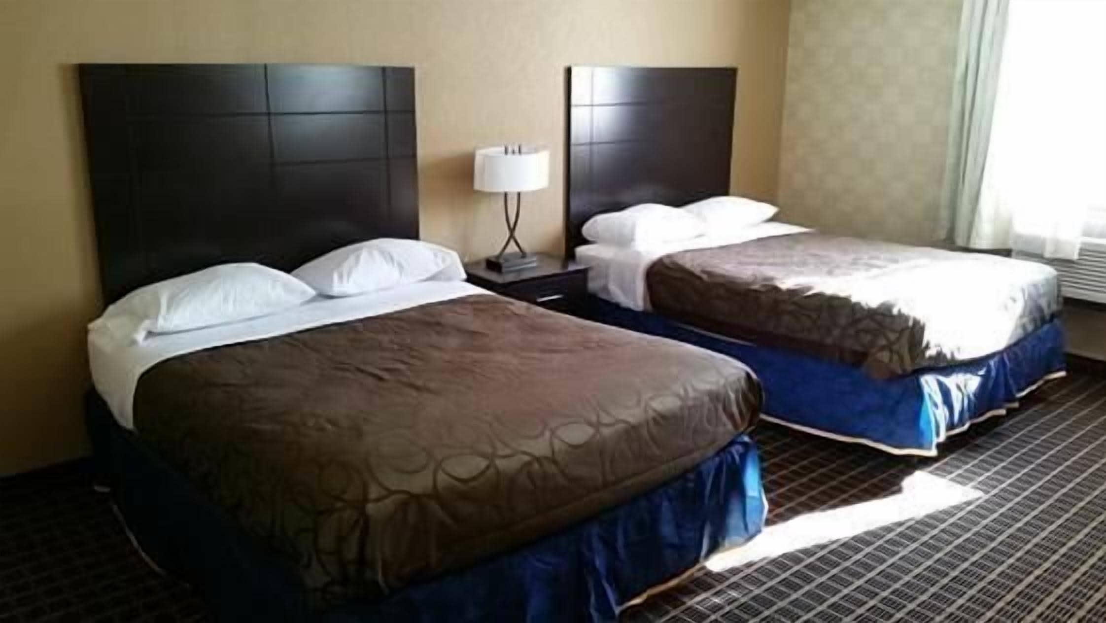 Foto - Americas Best Value Inn Foxboro