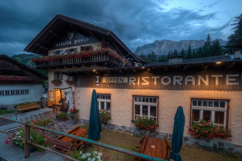 Hotel Ustaria Posta