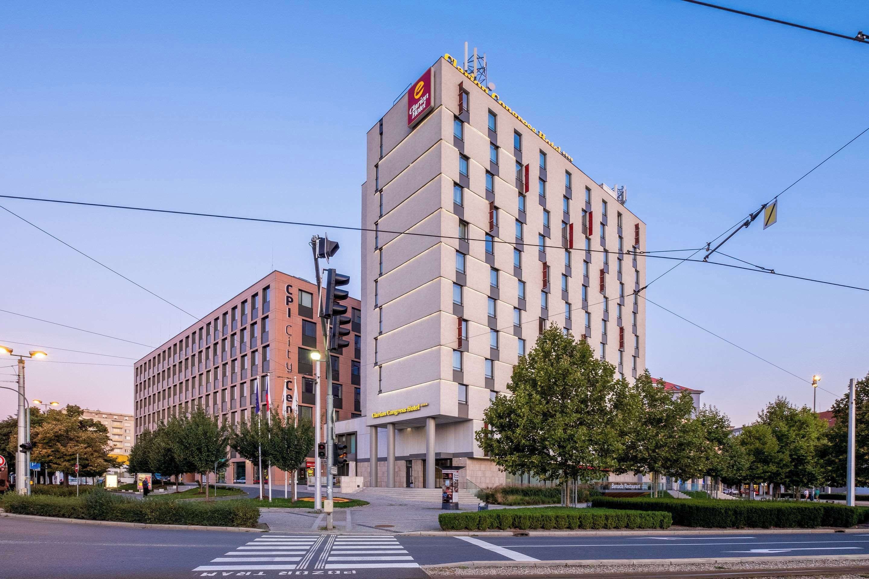 บริเวณภายนอก