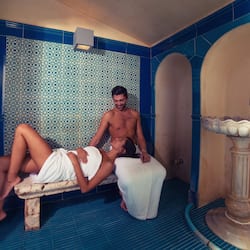 Couples treatment rooms, sauna, hot tub, steam room, Turkish bath