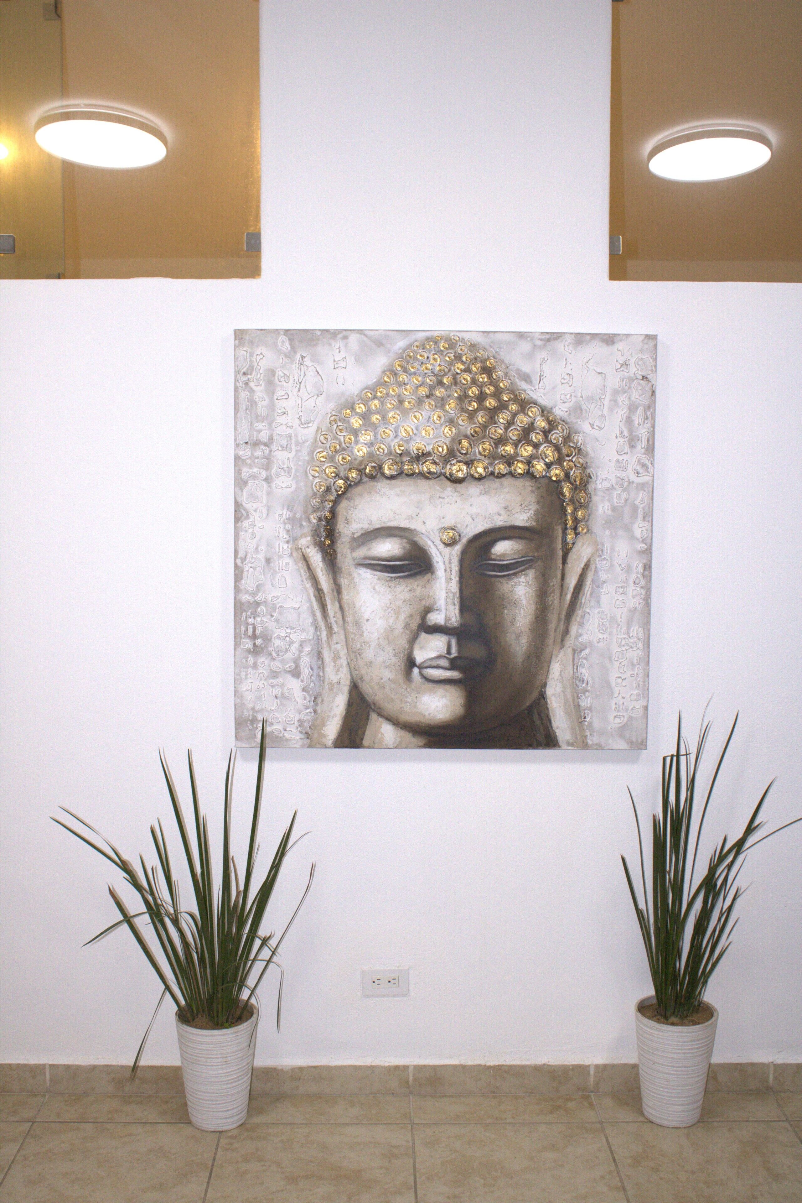 body treatments, hot stone massages, deep-tissue massages