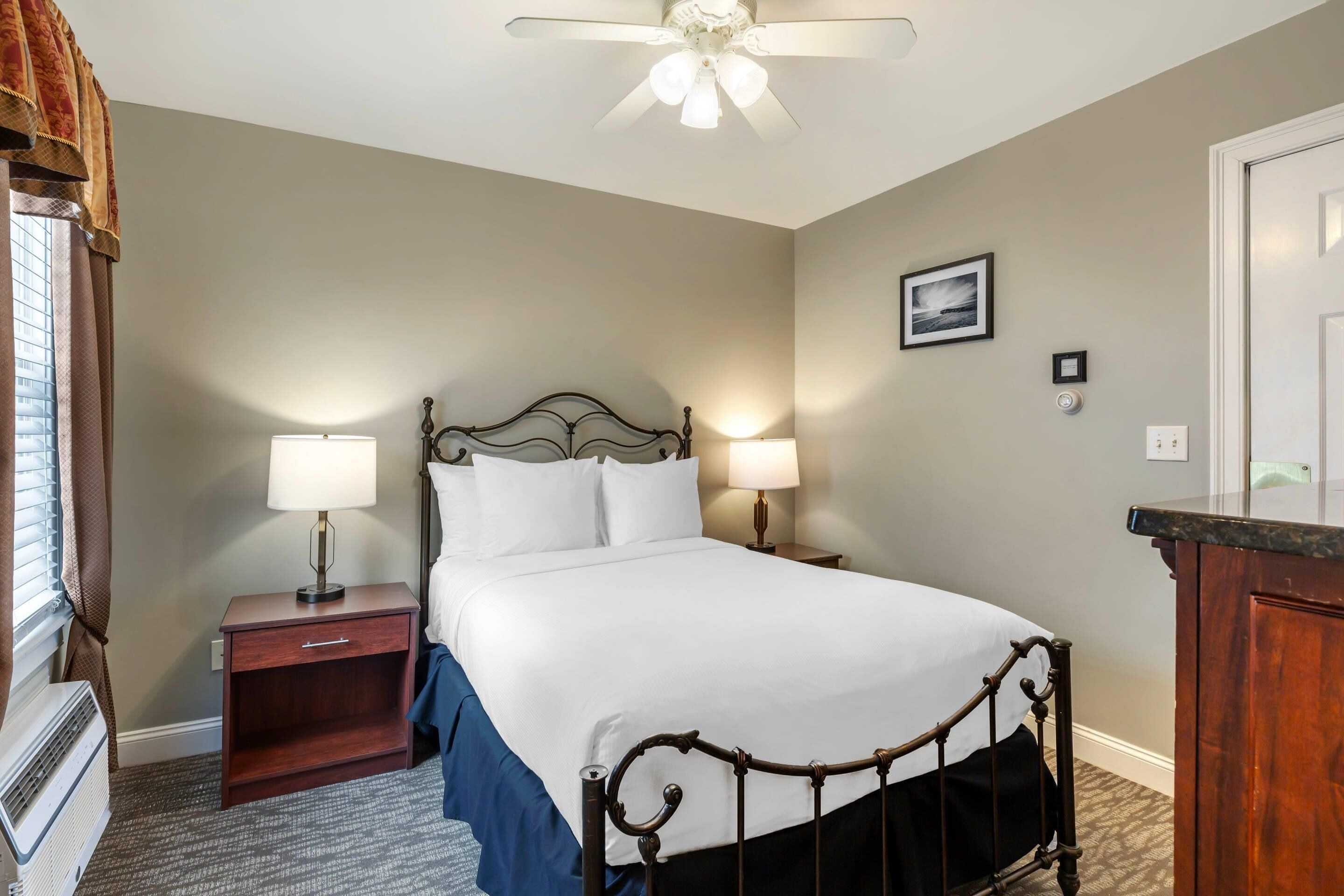 Kamer, 1 tweepersoonsbed, niet-roken | Individueel gedecoreerd, individueel gemeubileerd