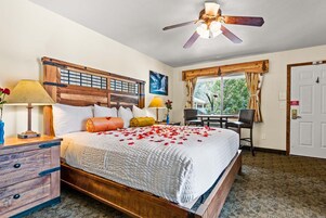 Caja de seguridad en la habitación y decoración personalizada 