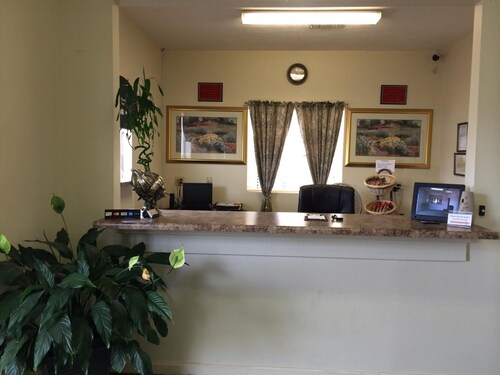 Royal Inn Taylorsville