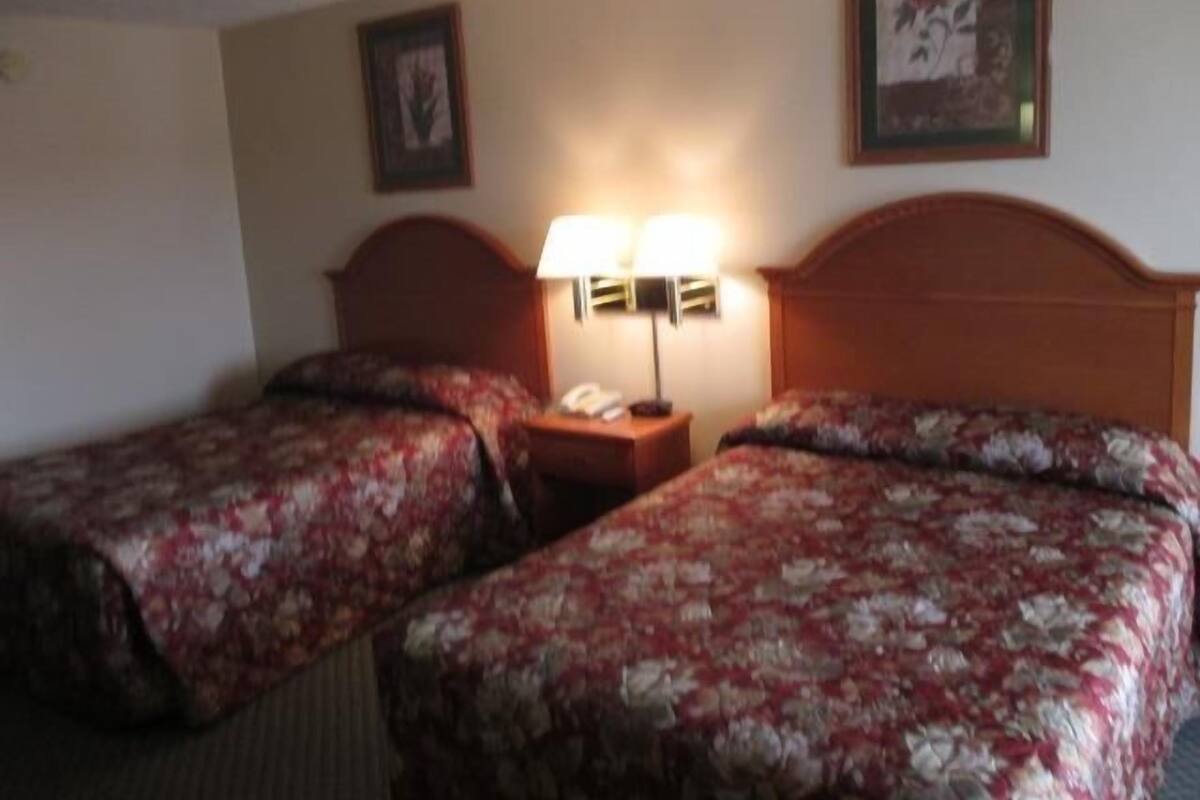 Room, 2 Queen Beds, Non Smoking | Desk, bed sheets