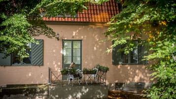 Junior Suite, 1 Katil Ratu (Queen) | Teres/patio