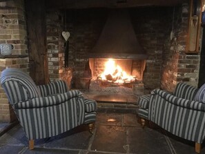 Interior - THE BLAZING DONKEY COUNTRY HOTEL (Deal)