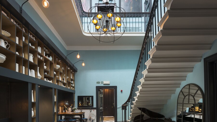 The Churchill Hotel