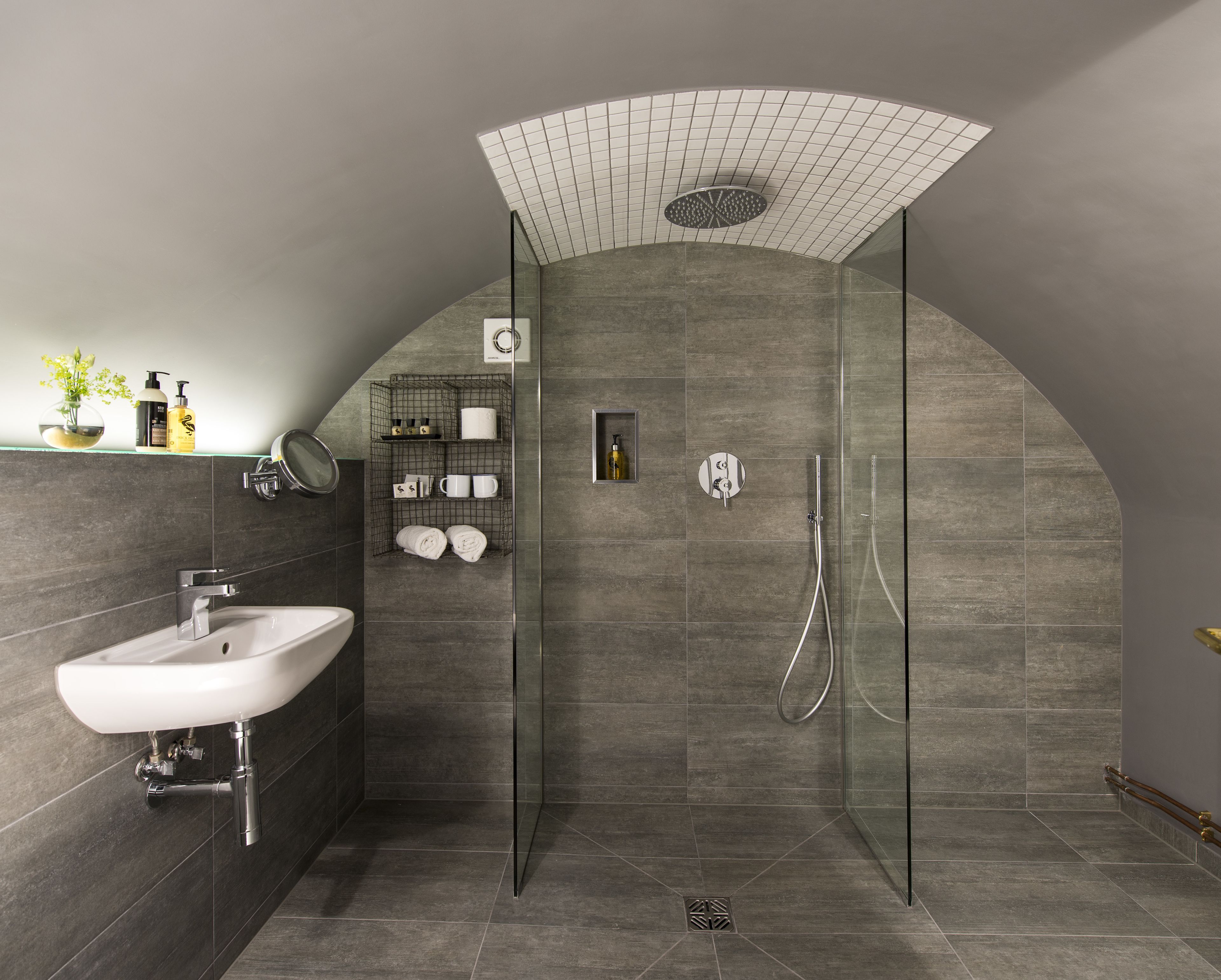 superior double room | 1 bedroom, hypo-allergenic bedding, individually decorated