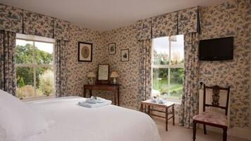 Chambre Double, salle de bains privée (or Family Room)