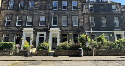 The Valentine Townhouse Hotel