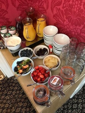 Petit déjeuner buffet