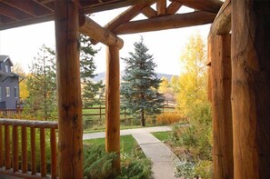 Casa de ciudad, varias camas (Saddle Creek SC710) | Despertador 