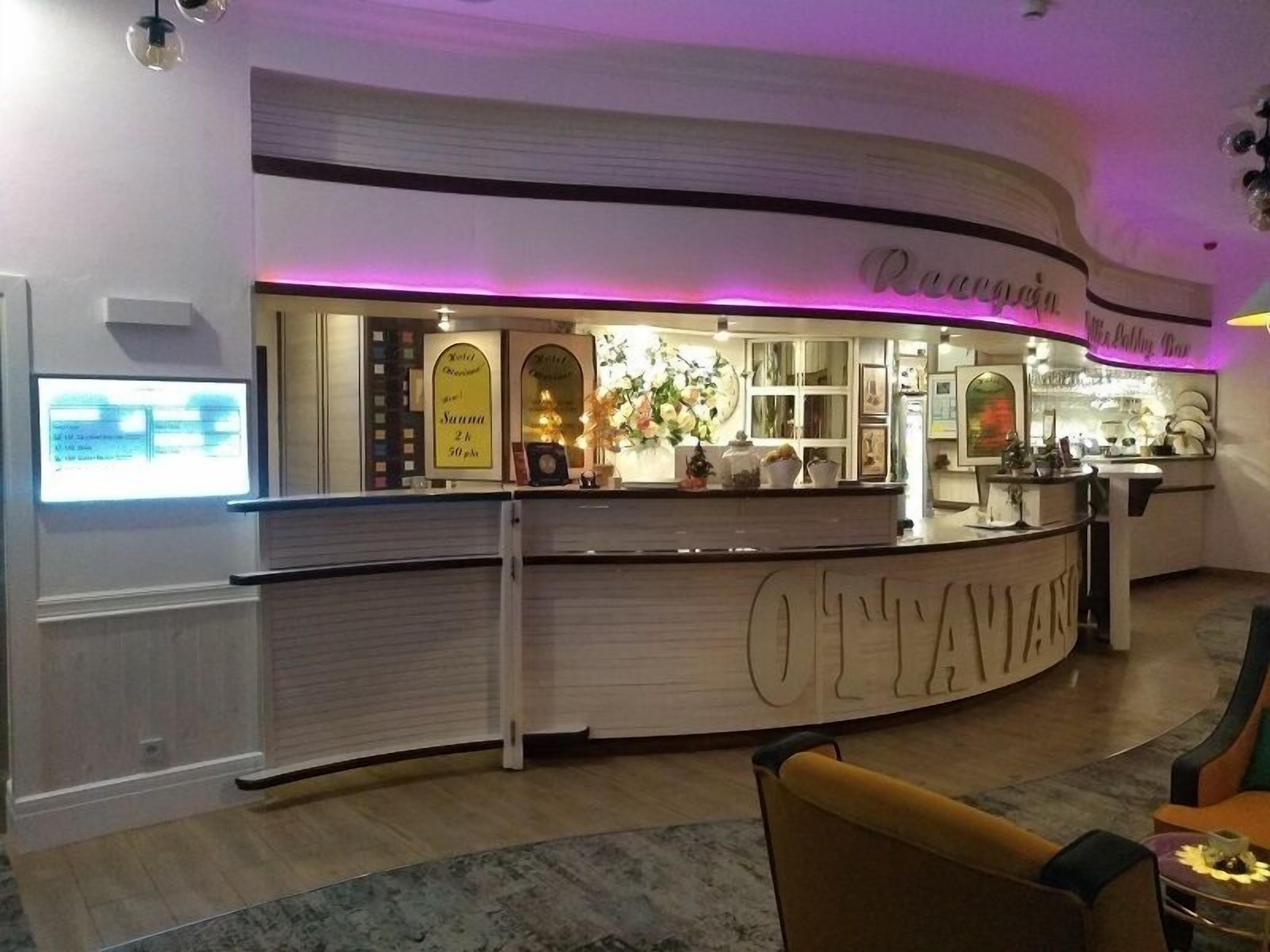 Bar (in der Unterkunft)