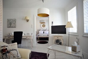 Apartment | Egyptian cotton sheets, Select Comfort beds, desk, laptop workspace