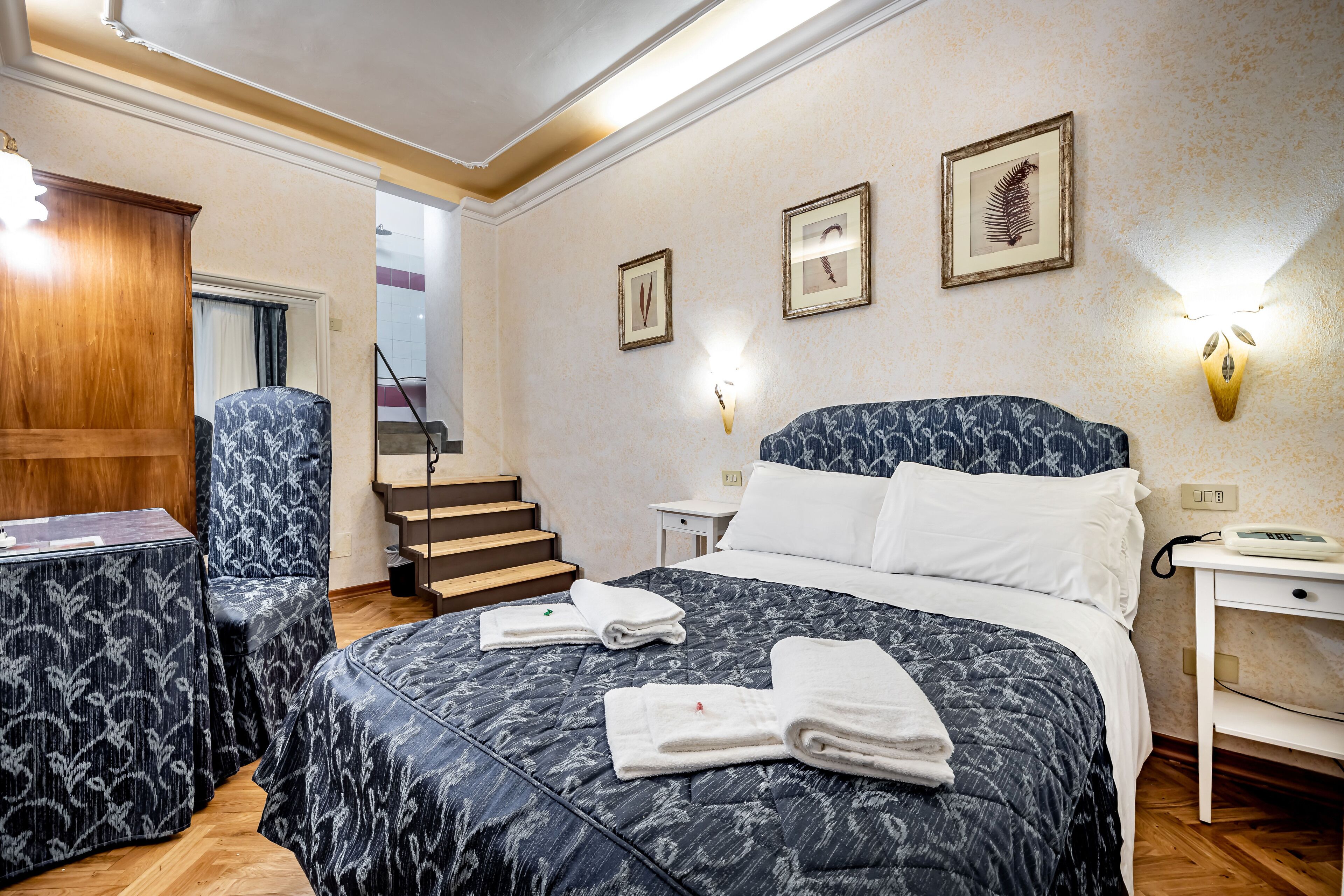 1 bedroom, hypo-allergenic bedding, in-room safe, desk