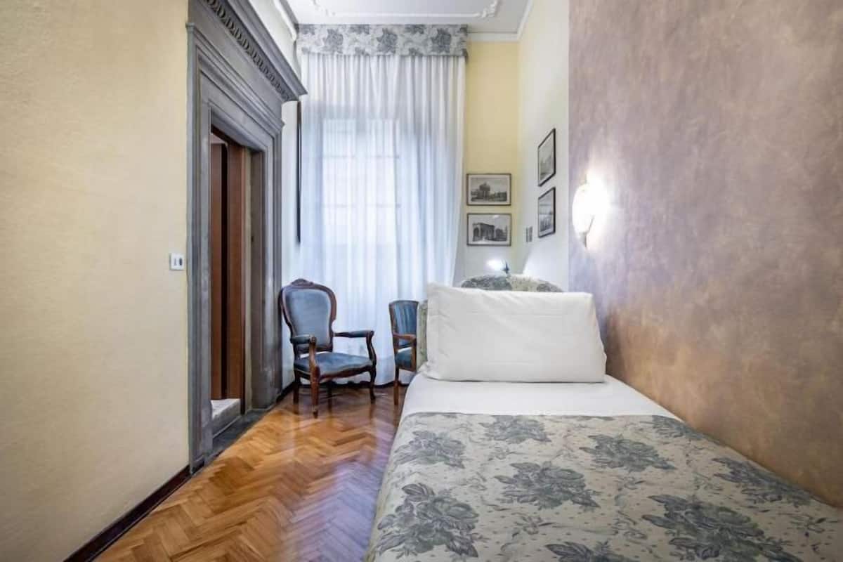 1 habitación y ropa de cama hipoalergénica