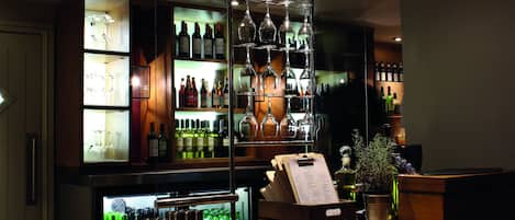 Bar (in der Unterkunft)