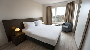 Frette Italian sheets, premium bedding, down duvets, memory-foam beds - The Marmara Suadiye Residence (Istanbul)