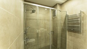 Apartment, 3 Bedrooms, City View | Bathroom | Combined shower/bathtub, deep-soaking bathtub, eco-friendly toiletries - The Marmara Suadiye Residence (Istanbul)
