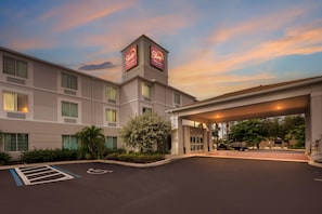Exterior - Sleep Inn & Suites Port Charlotte - Punta Gorda (Port Charlotte)