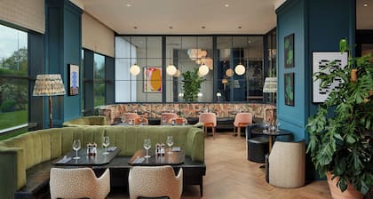 The Gateway Hotel