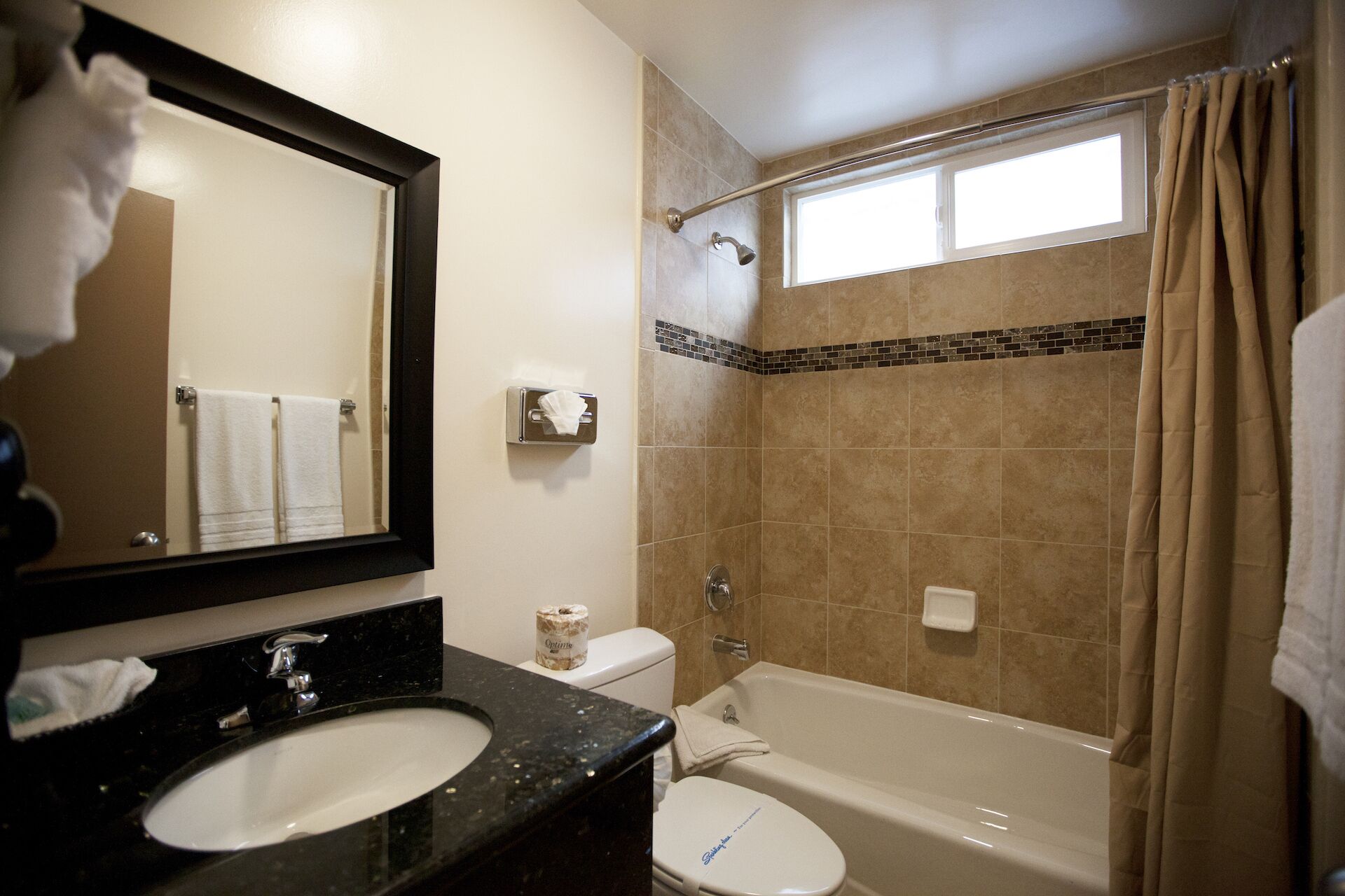 standard room, 1 queen bed | 1 bedroom, iron/ironing board, free wifi, bed sheets