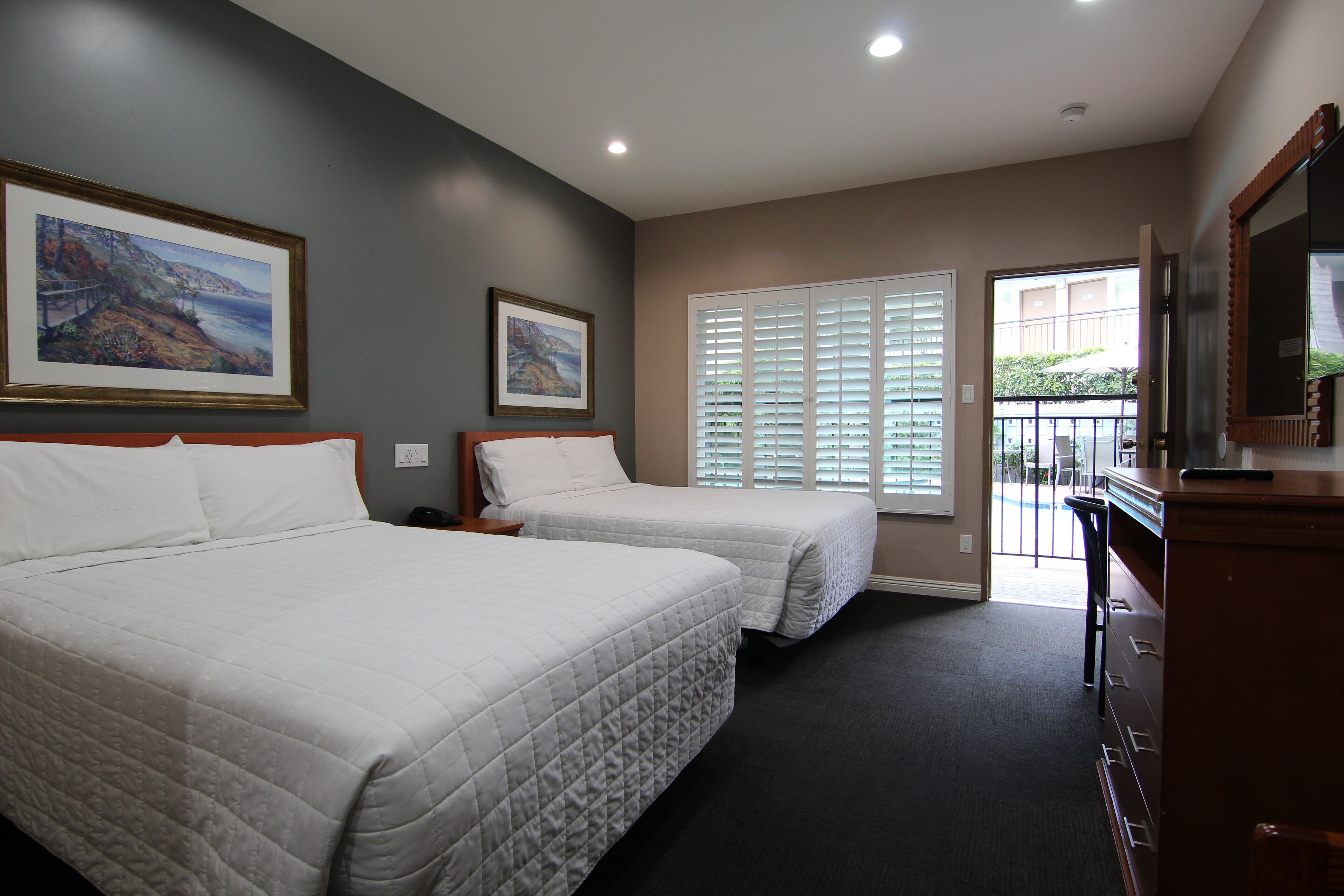 Photo - Dunes Inn - Wilshire