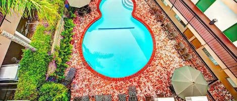 Piscine extérieure