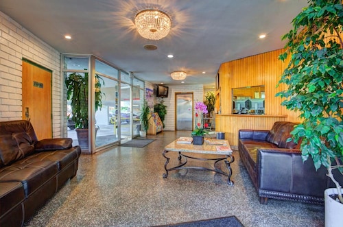 Dunes Inn - Wilshire