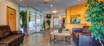 Dunes Inn - Wilshire