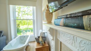 Romantic Double Room | Select Comfort beds, desk, iron/ironing board (on request), WiFi (free) - Torrs Warren Country House Hotel (Stranraer)