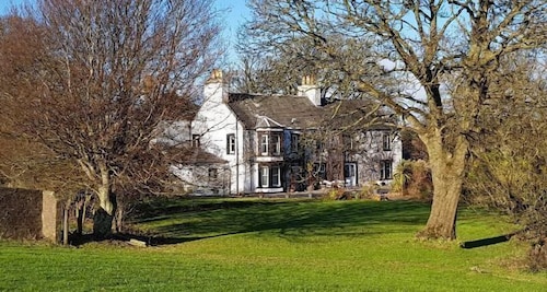 Torrs Warren Country House Hotel