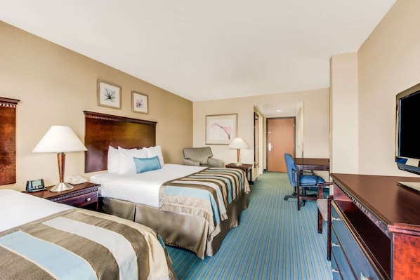 Standard Room, 2 Queen Beds | Premium bedding, in-room safe, desk, blackout drapes - Wingate by Wyndham - York (York)