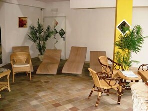 Sauna, hot tub, Turkish bath/hammam, massages