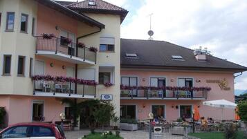 Voorkant van accommodatie