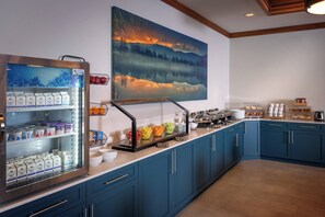 Petit déjeuner préparé sur commande servi tous les jours en supplément