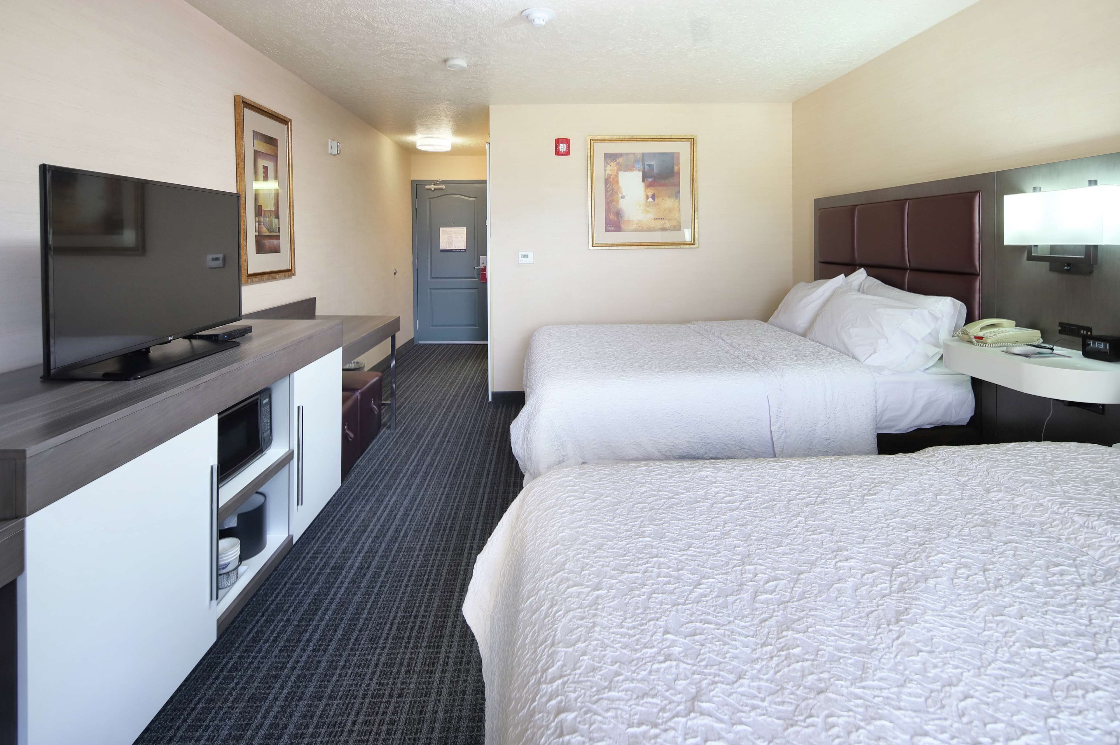 standard room | in-room safe, iron/ironing board, cots/infant beds, free wifi