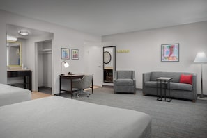 Studio, Non Smoking (Two Queens with Sofa bed)