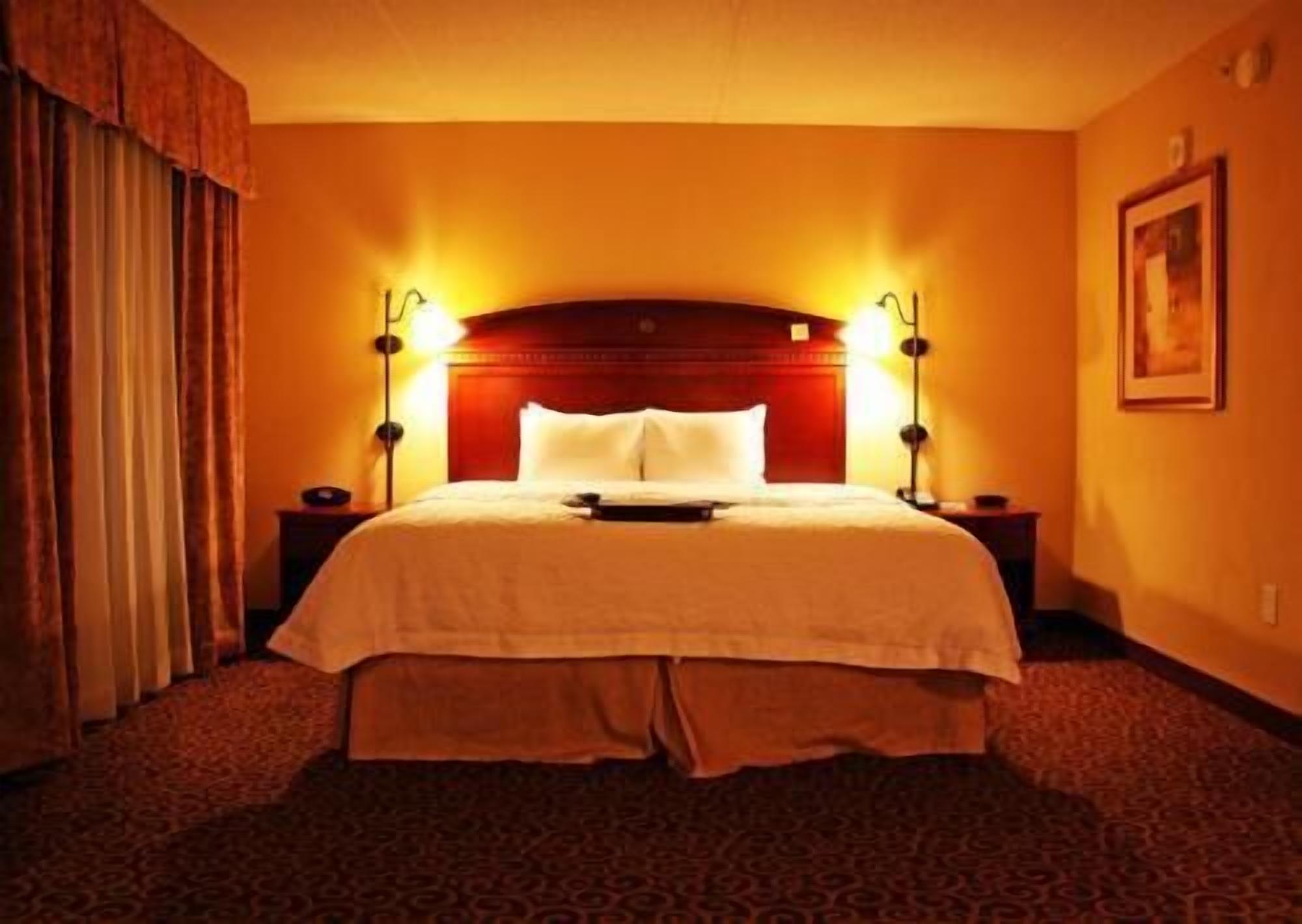 In-room safe, desk, iron/ironing board, free cots/infant beds